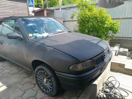 Черный Опель Астра, объемом двигателя 0 л и пробегом 2 тыс. км за 900 $, фото 1 на Automoto.ua