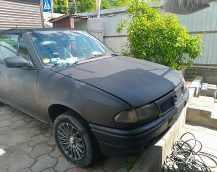 Чорний Опель Астра, об'ємом двигуна 0 л та пробігом 2 тис. км за 900 $, фото 1 на Automoto.ua