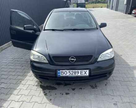 Черный Опель Астра, объемом двигателя 1.6 л и пробегом 170 тыс. км за 2400 $, фото 1 на Automoto.ua
