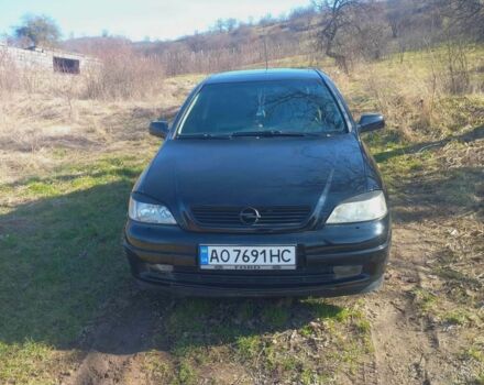 Чорний Опель Астра, об'ємом двигуна 2 л та пробігом 200 тис. км за 2000 $, фото 1 на Automoto.ua