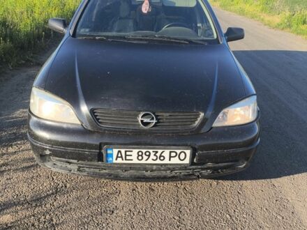 Чорний Опель Астра, об'ємом двигуна 2 л та пробігом 450 тис. км за 2008 $, фото 1 на Automoto.ua