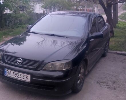 Черный Опель Астра, объемом двигателя 1.6 л и пробегом 350 тыс. км за 2500 $, фото 1 на Automoto.ua