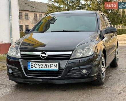 Чорний Опель Астра, об'ємом двигуна 1.6 л та пробігом 300 тис. км за 4300 $, фото 1 на Automoto.ua