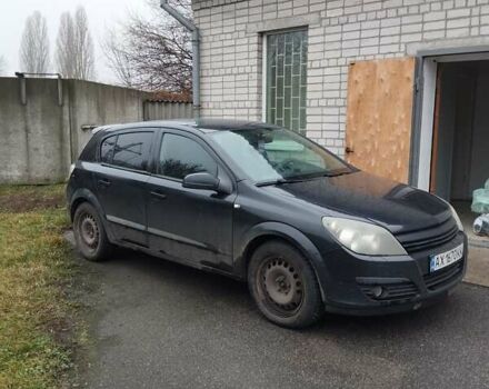 Черный Опель Астра, объемом двигателя 1.8 л и пробегом 440 тыс. км за 4000 $, фото 1 на Automoto.ua