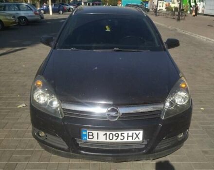 Черный Опель Астра, объемом двигателя 1.6 л и пробегом 250 тыс. км за 4600 $, фото 1 на Automoto.ua