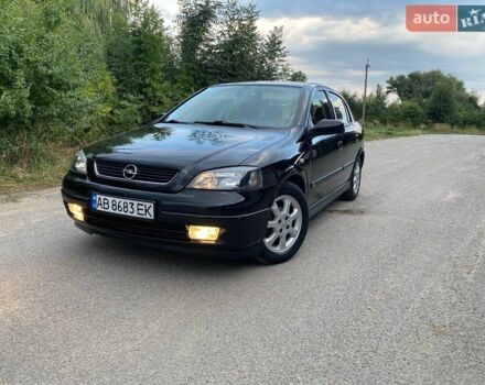Черный Опель Астра, объемом двигателя 1.6 л и пробегом 240 тыс. км за 4200 $, фото 1 на Automoto.ua