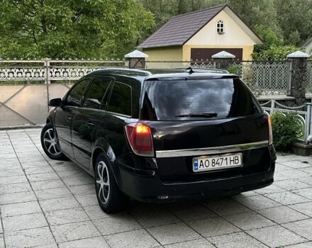Черный Опель Астра, объемом двигателя 1.7 л и пробегом 330 тыс. км за 3400 $, фото 1 на Automoto.ua