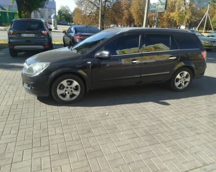 Черный Опель Астра, объемом двигателя 1.6 л и пробегом 250 тыс. км за 4600 $, фото 1 на Automoto.ua