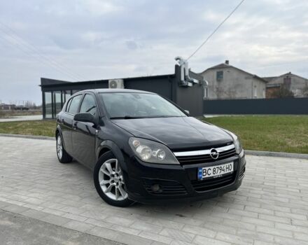 Черный Опель Астра, объемом двигателя 1.7 л и пробегом 270 тыс. км за 3500 $, фото 1 на Automoto.ua