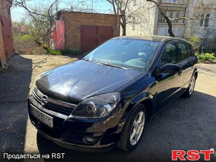 Черный Опель Астра, объемом двигателя 1.6 л и пробегом 166 тыс. км за 5000 $, фото 1 на Automoto.ua
