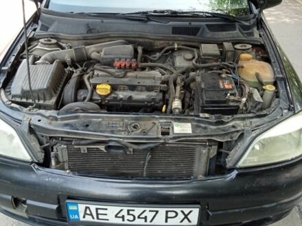 Опель Астра 2004 в Днепре (Днепропетровске) на Automoto.ua Черный Опель Астра, объемом двигателя 1.6 л и пробегом 180 тыс. км за 2300 $, фото 1 на Automoto.ua
