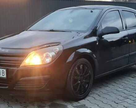 Черный Опель Астра, объемом двигателя 1.4 л и пробегом 300 тыс. км за 3350 $, фото 1 на Automoto.ua