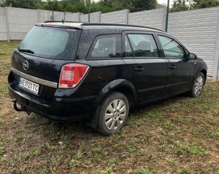 Черный Опель Астра, объемом двигателя 1.6 л и пробегом 200 тыс. км за 2196 $, фото 1 на Automoto.ua
