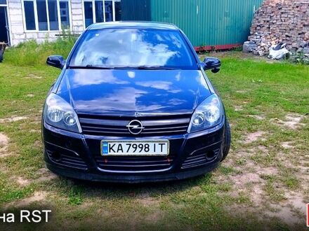 Черный Опель Астра, объемом двигателя 1.6 л и пробегом 310 тыс. км за 2500 $, фото 1 на Automoto.ua
