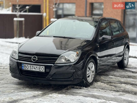 Чорний Опель Астра, об'ємом двигуна 1.6 л та пробігом 194 тис. км за 3800 $, фото 1 на Automoto.ua