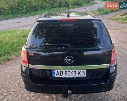 Черный Опель Астра, объемом двигателя 1.6 л и пробегом 224 тыс. км за 4600 $, фото 1 на Automoto.ua