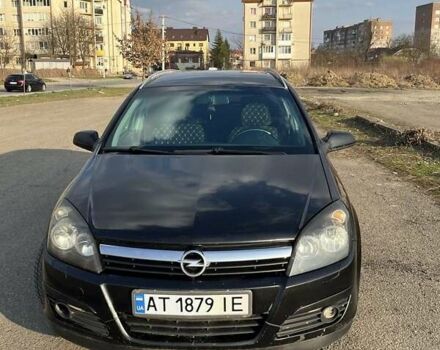 Черный Опель Астра, объемом двигателя 1.7 л и пробегом 440 тыс. км за 3150 $, фото 1 на Automoto.ua