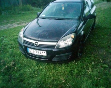 Черный Опель Астра, объемом двигателя 1.9 л и пробегом 430 тыс. км за 1580 $, фото 1 на Automoto.ua