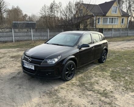 Чорний Опель Астра, об'ємом двигуна 1.6 л та пробігом 196 тис. км за 3500 $, фото 1 на Automoto.ua