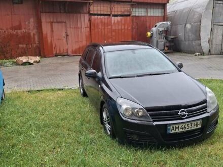Чорний Опель Астра, об'ємом двигуна 1.69 л та пробігом 350 тис. км за 4000 $, фото 1 на Automoto.ua