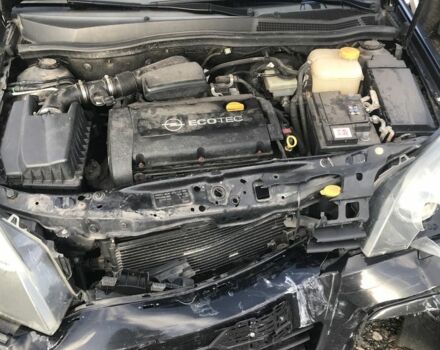 Черный Опель Астра, объемом двигателя 1.6 л и пробегом 200 тыс. км за 2000 $, фото 1 на Automoto.ua