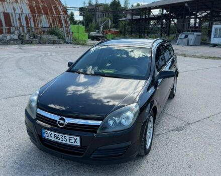 Чорний Опель Астра, об'ємом двигуна 1.6 л та пробігом 215 тис. км за 4750 $, фото 1 на Automoto.ua