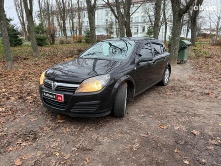 Черный Опель Астра, объемом двигателя 1.6 л и пробегом 350 тыс. км за 3940 $, фото 1 на Automoto.ua