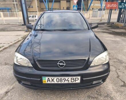 Черный Опель Астра, объемом двигателя 1.4 л и пробегом 217 тыс. км за 2900 $, фото 1 на Automoto.ua