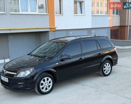 Черный Опель Астра, объемом двигателя 1.6 л и пробегом 260 тыс. км за 3899 $, фото 1 на Automoto.ua