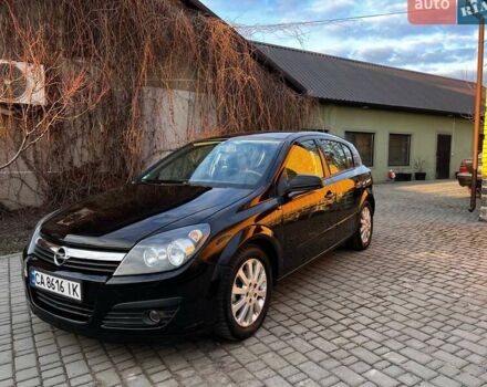 Черный Опель Астра, объемом двигателя 1.8 л и пробегом 260 тыс. км за 4200 $, фото 1 на Automoto.ua