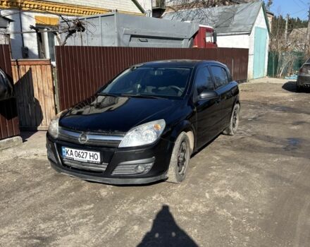 Черный Опель Астра, объемом двигателя 1.6 л и пробегом 220 тыс. км за 4800 $, фото 1 на Automoto.ua