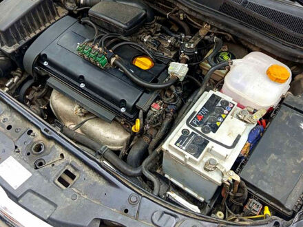 Опель Астра 2005 у Києві на Automoto.ua Чорний Опель Астра, об'ємом двигуна 1.5 л та пробігом 210 тис. км за 5000 $, фото 1 на Automoto.ua