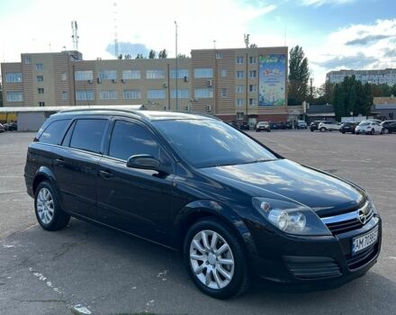 Черный Опель Астра, объемом двигателя 1.6 л и пробегом 285 тыс. км за 5700 $, фото 1 на Automoto.ua