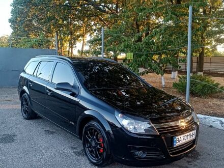 Чорний Опель Астра, об'ємом двигуна 1.6 л та пробігом 180 тис. км за 6000 $, фото 1 на Automoto.ua