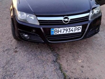 Черный Опель Астра, объемом двигателя 1.7 л и пробегом 200 тыс. км за 4299 $, фото 1 на Automoto.ua