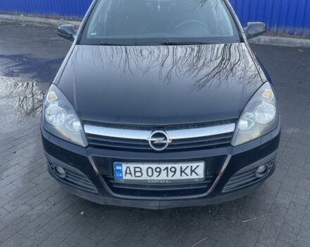 Чорний Опель Астра, об'ємом двигуна 1.6 л та пробігом 350 тис. км за 3600 $, фото 1 на Automoto.ua