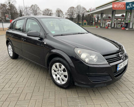 Черный Опель Астра, объемом двигателя 1.8 л и пробегом 227 тыс. км за 4900 $, фото 1 на Automoto.ua