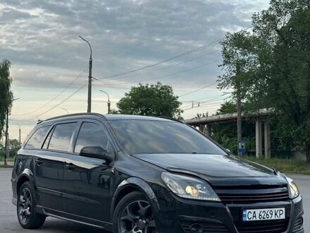 Чорний Опель Астра, об'ємом двигуна 1.6 л та пробігом 299 тис. км за 4850 $, фото 1 на Automoto.ua