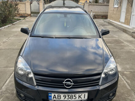 Чорний Опель Астра, об'ємом двигуна 1.69 л та пробігом 223 тис. км за 6500 $, фото 1 на Automoto.ua