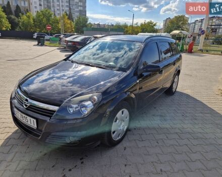 Черный Опель Астра, объемом двигателя 1.6 л и пробегом 233 тыс. км за 4850 $, фото 1 на Automoto.ua
