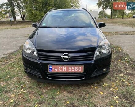 Черный Опель Астра, объемом двигателя 1.6 л и пробегом 197 тыс. км за 5500 $, фото 1 на Automoto.ua