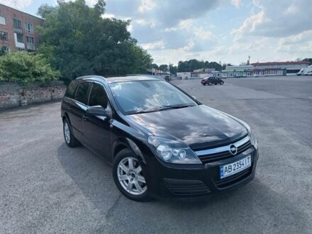 Черный Опель Астра, объемом двигателя 1.9 л и пробегом 250 тыс. км за 4500 $, фото 1 на Automoto.ua