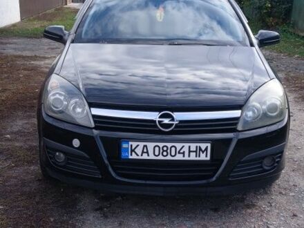 Черный Опель Астра, объемом двигателя 1.6 л и пробегом 281 тыс. км за 3900 $, фото 1 на Automoto.ua