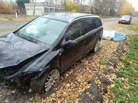 Черный Опель Астра, объемом двигателя 1.9 л и пробегом 240 тыс. км за 2600 $, фото 1 на Automoto.ua