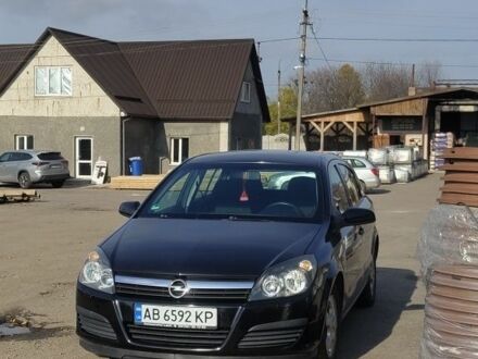 Черный Опель Астра, объемом двигателя 1.6 л и пробегом 224 тыс. км за 5700 $, фото 1 на Automoto.ua