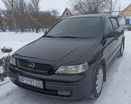 Черный Опель Астра, объемом двигателя 1.4 л и пробегом 250 тыс. км за 3600 $, фото 1 на Automoto.ua