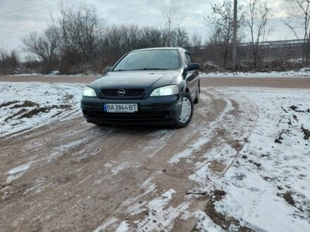 Чорний Опель Астра, об'ємом двигуна 1.4 л та пробігом 160 тис. км за 4100 $, фото 1 на Automoto.ua