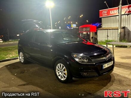 Черный Опель Астра, объемом двигателя 1.6 л и пробегом 25600 тыс. км за 4200 $, фото 1 на Automoto.ua