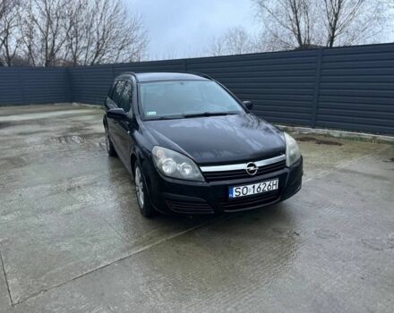 Черный Опель Астра, объемом двигателя 1.9 л и пробегом 300 тыс. км за 2500 $, фото 1 на Automoto.ua