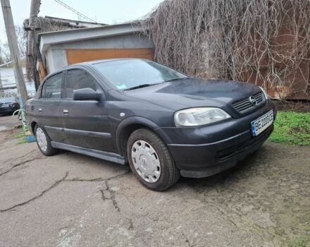 Черный Опель Астра, объемом двигателя 1.4 л и пробегом 110 тыс. км за 3500 $, фото 1 на Automoto.ua